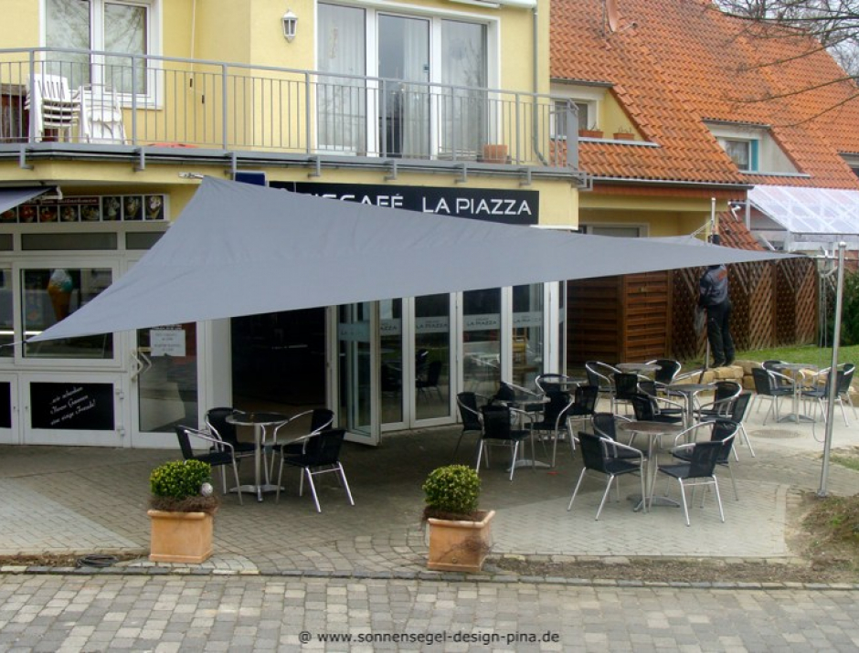 Borgholzhausen – Sonnensegel Eiscafe