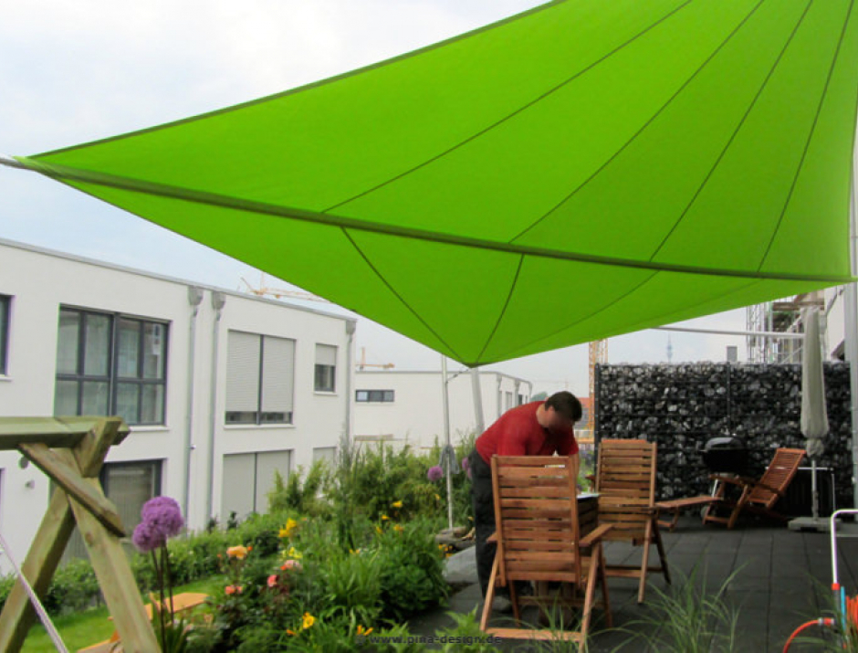 Dortmund  – Sonnensegel auf Terrasse