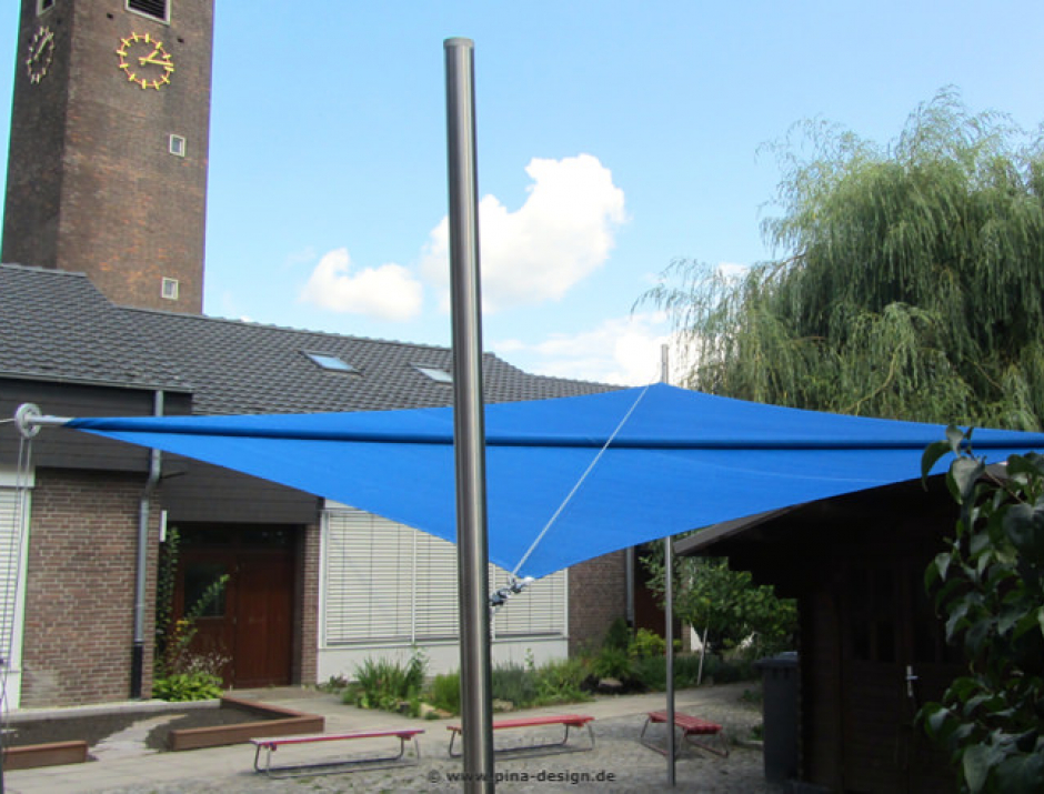 Oelde Kita mehrere Sonnensegel über Kindergarten Spielplätzen