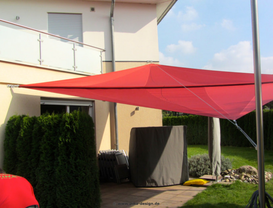 Oerlinghausen - Sonnensegel über Terrasse