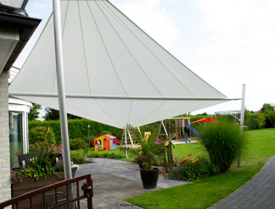 Sonnensegel elektrisch aufrollbar in Papenburg III.