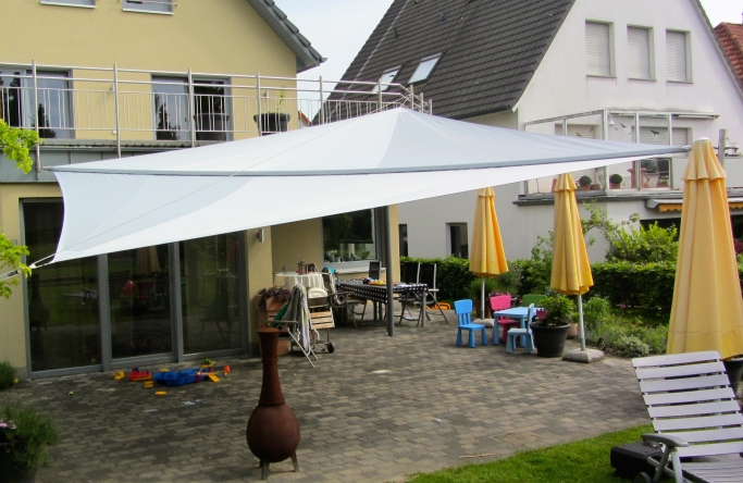 Osnabrück - Sonnensegel auf Terrasse